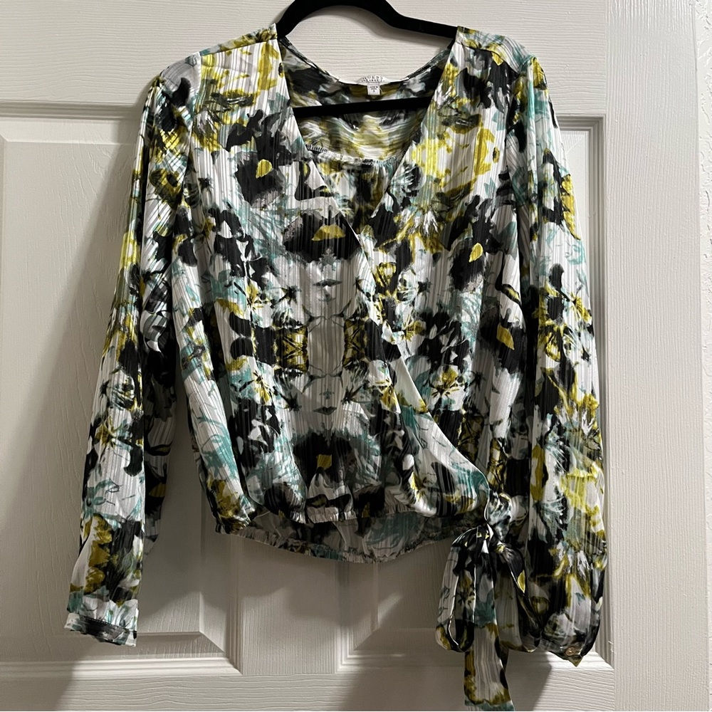 Guess blouse